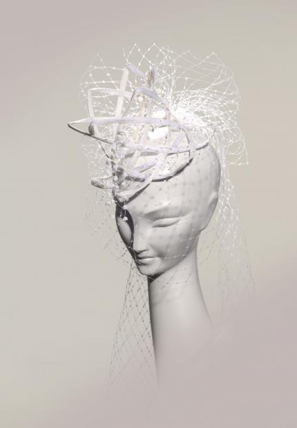 Stephen Jones Millinery Spring Summer 2019 Parfum Wisteria Hysteria bridal trellis straw top hat with veil, wisteria and crystal heart