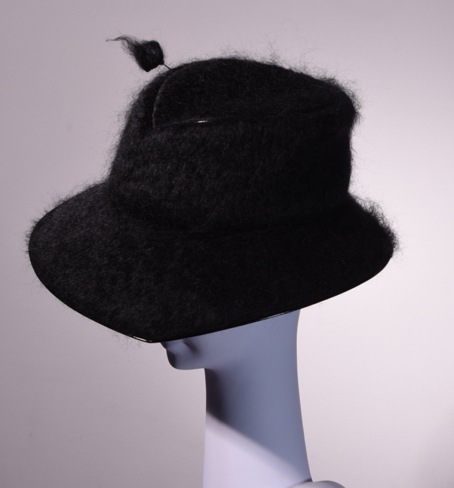 AW26 Passport 